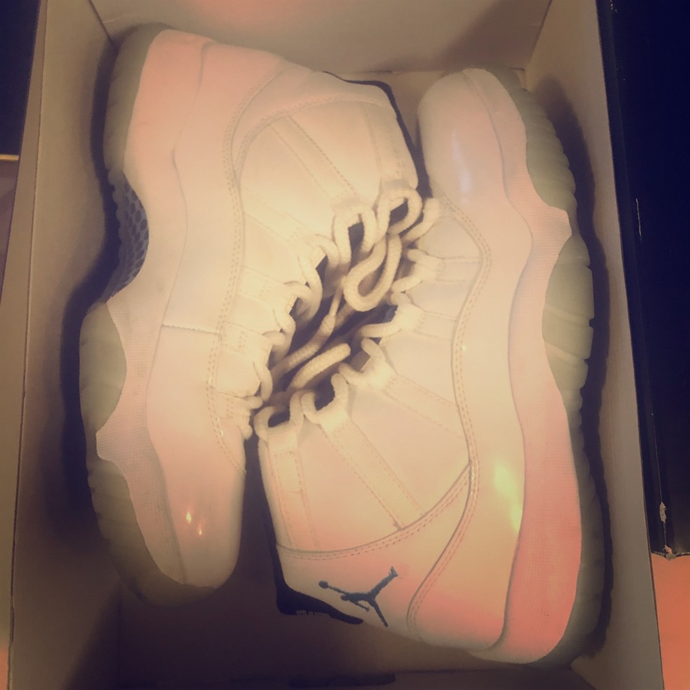 Air Jordan 11 Retro “ Legend Blue “ 2014 Size 7